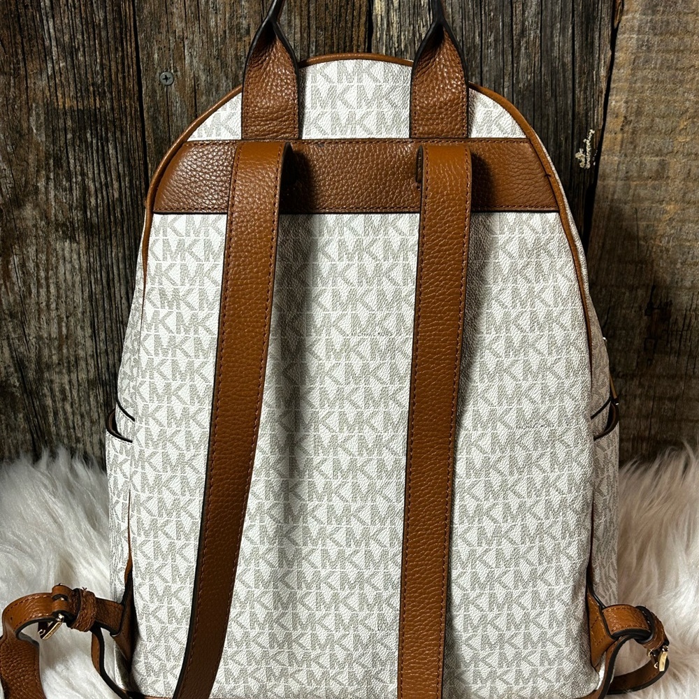 Michael Kors Abbey Fashion Backpack In Vanilla/Acorn - Picture 5 of 14